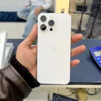 iphone 16 promax با گارانتی 7 بار شارژ