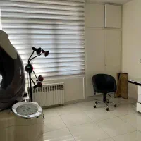 اجاره میز تخت وصندلی درسالن زیبایی براصلی ستارخان|اجارهٔ دفتر کار، اتاق اداری، مطب|تهران, دریان‌نو|دیوار