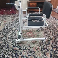 ویلچر حمام و توالت