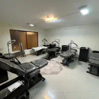 اجاره لاین های زیبایی در بهترین لوکیشن|خدمات آرایشگری و زیبایی|اصفهان, باغ زرشک|دیوار