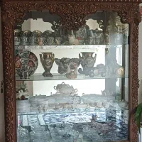 ویترین منبت کاری با چوب گردو