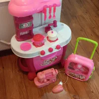 آشپزخانه وچرخ خیاطی وکیت پزشکی اسباب‌بازی