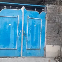 درب بزرگ قدیمی