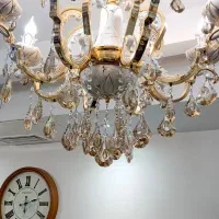 لوستر ۸ شاخه|لوستر و چراغ آویز|تهران, دهکده المپیک|دیوار