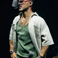 بلیط آرمین زارعی