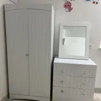 ست آیینه و دراور و کمد لباس
