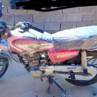 موتور سیکلت مدل 90 تمیز
