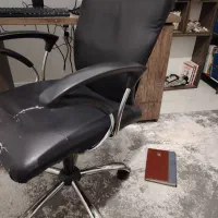 صندلی اداری چرخ دار|صندلی و نیمکت|قزوین, |دیوار