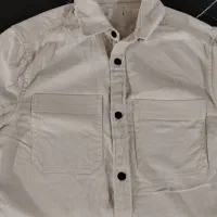 کت سفید شلوارشم دارم خواستید اونم میدم