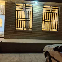 ویلایی دربست