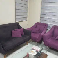 مبل 6 نفره راحتی همراه میز جلو مبلی و عسلی