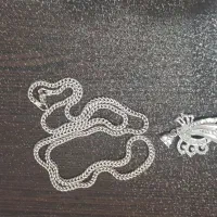 مدال سینریز تراش خورده طلای سفید|جواهرات|شاهینشهر, فردوسی|دیوار