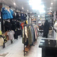 مغازه فروشی