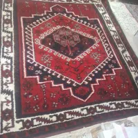 یک قالی درجه یک خوب