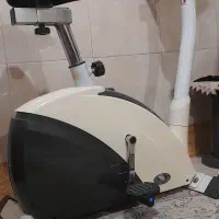 دوچرخه ثابت کار کرده حرفه ای|تجهیزات ورزشی|رودهن, |دیوار