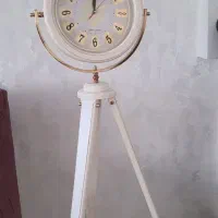 ساعت ایستاده