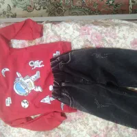 فضانورد با شلوار لی