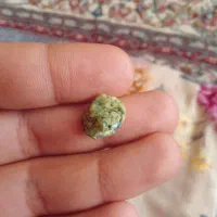 نگین و مهره