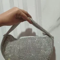 کیف و کرم‌پودر
