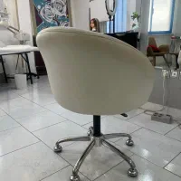 وسایل آرایشگاهی|آرایشگاه و سالن‌های زیبایی|رشت, گلسار|دیوار