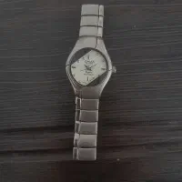 ساعت اماکس قدیمی