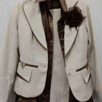 کت شلوار و شومیز