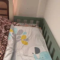 تخت نوزاد ، کودک کنار مادر|تخت و سرویس خواب|کرمانشاه, |دیوار
