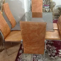 یک دست میز صندلی نهارخوری روکش چرم