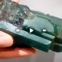 سنگ زمرد طبیعی تراش نخورده