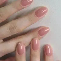ترمیم و ژلیش ناخن به مناسبت روز دختر