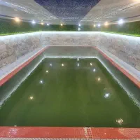 استخر آبگرم آپادانا(استخر شنا)