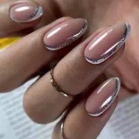 مدل برای کاشت ناخن