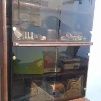 کتابخانه و کمد ویترین