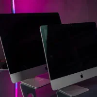 آل این وان اپل27 اینچ 4k با دو گیگ گرافیک و20G RAM