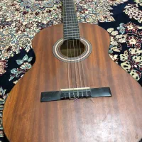 گیتار فروشی