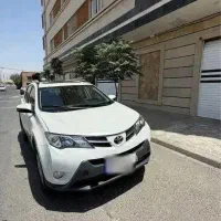 تویوتا راو4