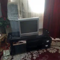 تلویزیون سونی ومیز