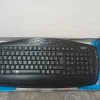 کیبورد  beyond با کارتن  و کیبورد TonB