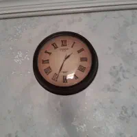ساعت دیواری