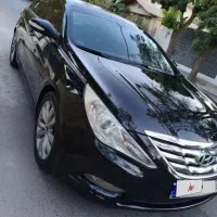 سوناتا وای اف ۲۰۱۲ بیرنگ