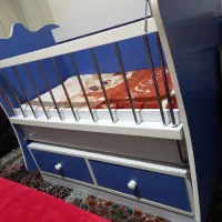 تخت و گهواره در حد صفر