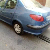 206اس دی وی 8صندقدار