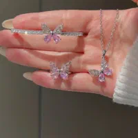 انگشتر و گردنبند های کریستالی|بدلیجات|بروجرد, |دیوار