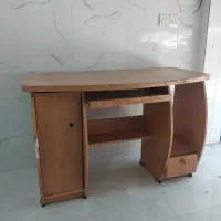میز کامپیوتر