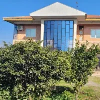 ویلایی-بزرگ