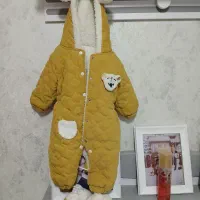 کاپشن نوزاد