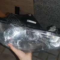 چراغ۲۰۶ سمت شاگرد|قطعات یدکی و لوازم جانبی|رشت, معلم|دیوار