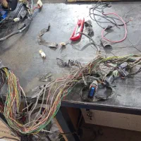 باطری سازی امیر+صدا گیری داخل خودرو|خدمات موتور و ماشین|قم, زنبیل آباد|دیوار