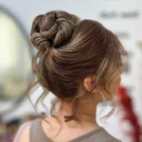 شنیونکار چرخشی|خدمات آرایشگری و زیبایی|شاهین‌شهر, خانه کارگر|دیوار