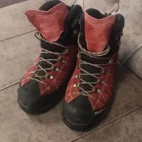 پوتین کوهنوردی زنانه قارتال مدل سهند